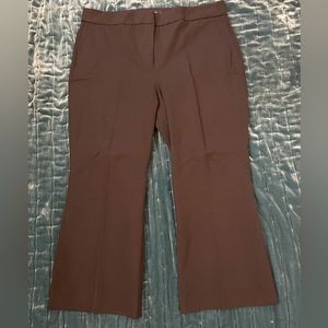 Black hayden kick out crop pant.